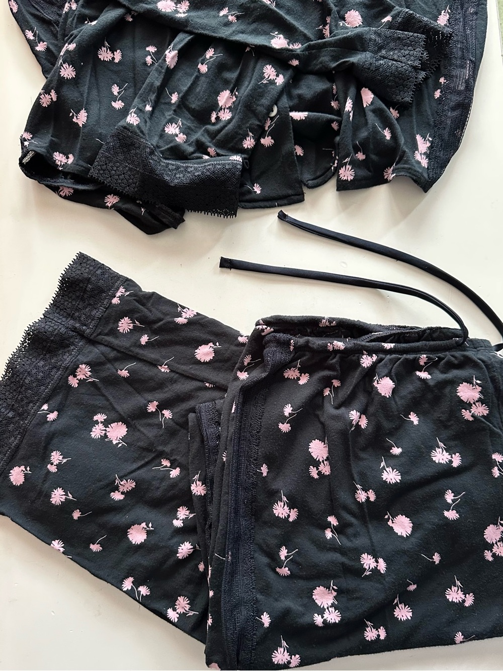 Victoria's Secret Modal Black and Pink Floral Pajama SET Medium